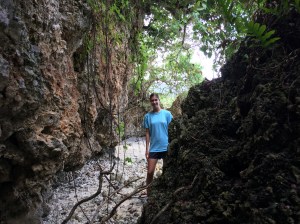Me Behind Rock at PauPau
